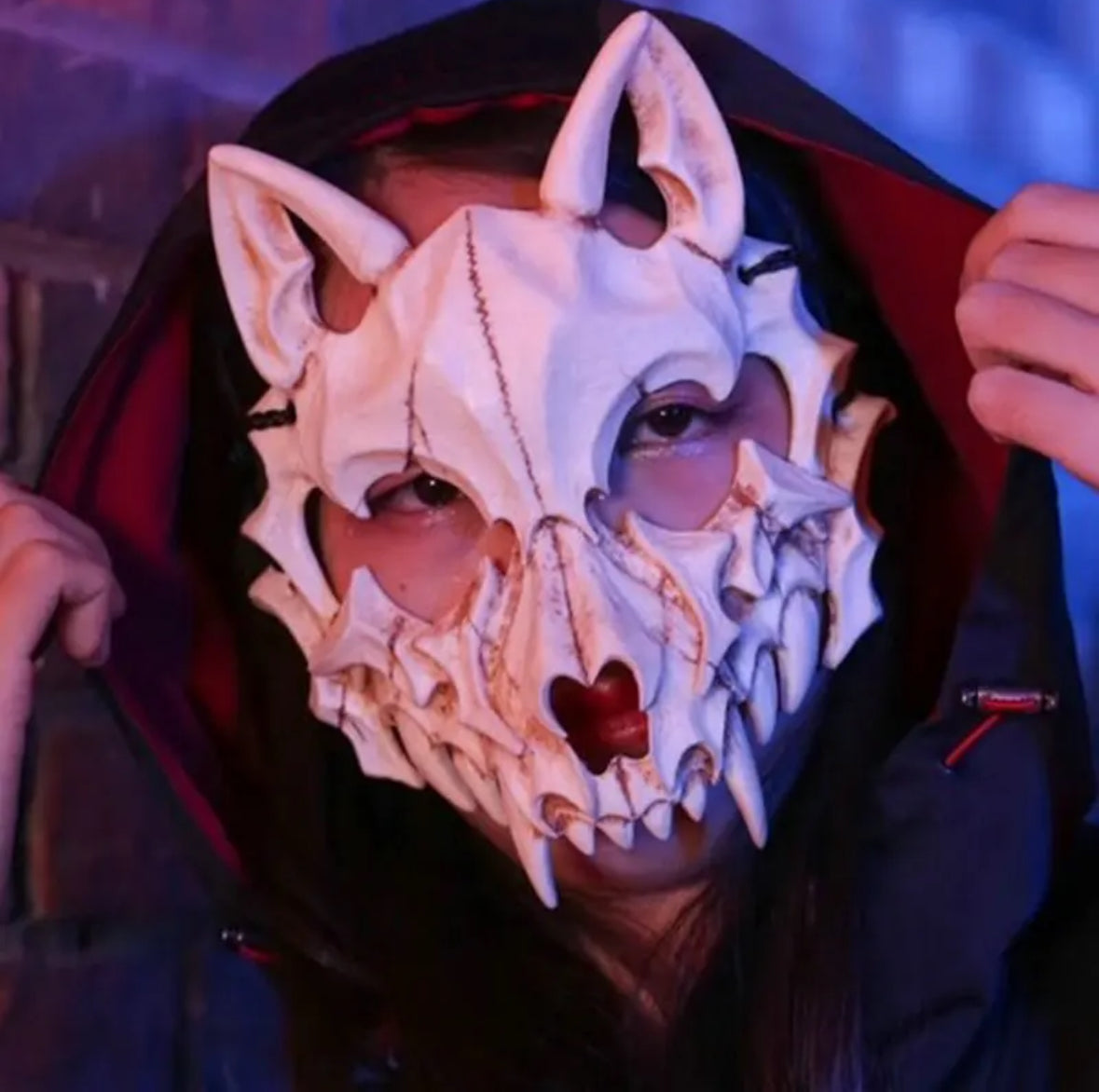 Tier Maske im Knochen Style